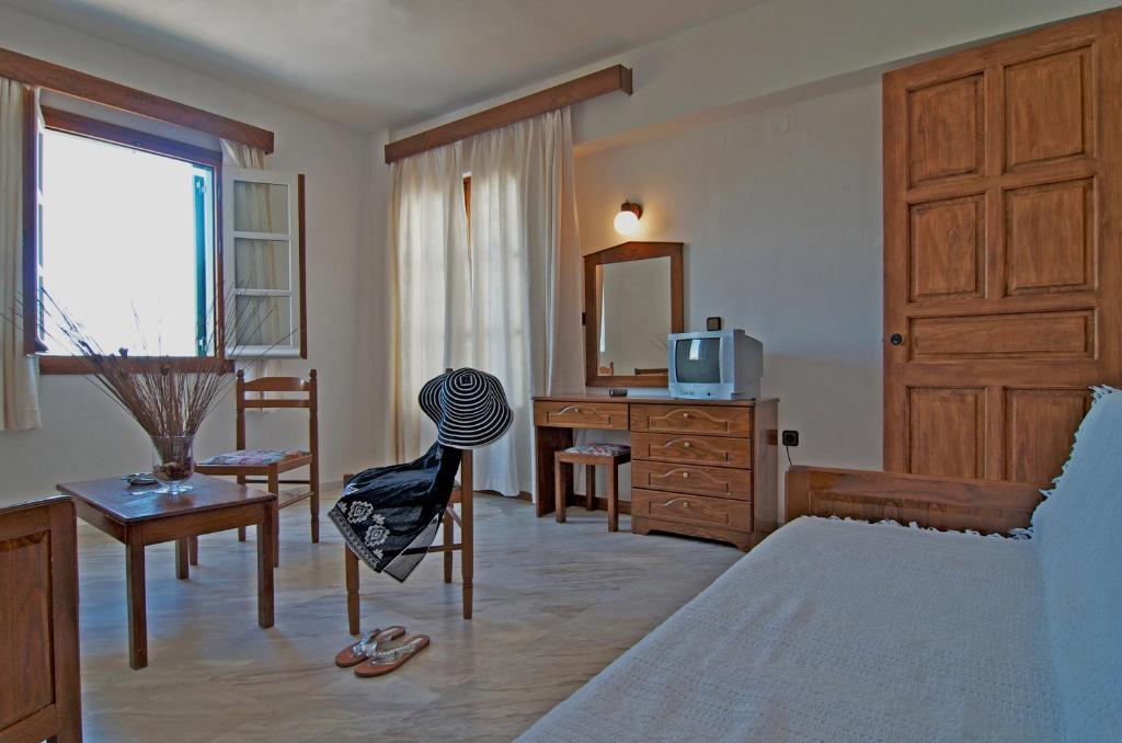 Alex Hotel Tourlos Luaran gambar